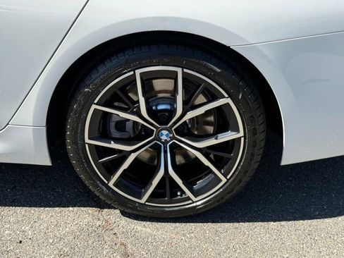 Certified 2023 BMW 540i 540i w/ M Sport Package image 11
