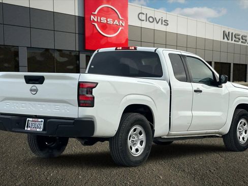Certified 2023 Nissan Frontier S image 3