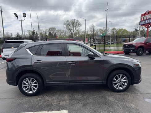 Used 2023 MAZDA CX-5 AWD 2.5 S image 4