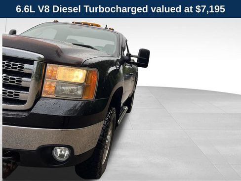 Used 2013 GMC Sierra 3500 SLE w/ SLE Preferred Package AWD/4WD image 3