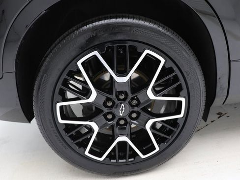 Used 2023 Chevrolet Blazer RS w/ Enhanced Convenience Package image 10