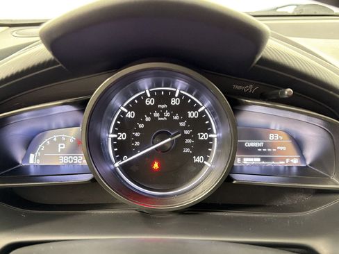 Used 2019 MAZDA CX-3 Touring FWD image 16