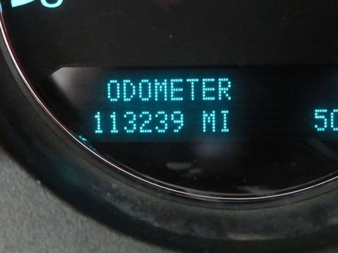 Used 2013 Chevrolet Avalanche LS image 44