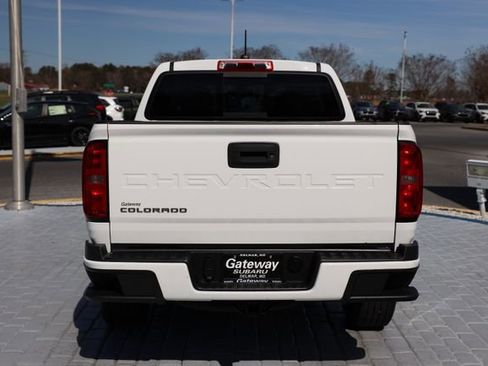 Used 2021 Chevrolet Colorado LT w/ LT Convenience Package image 4