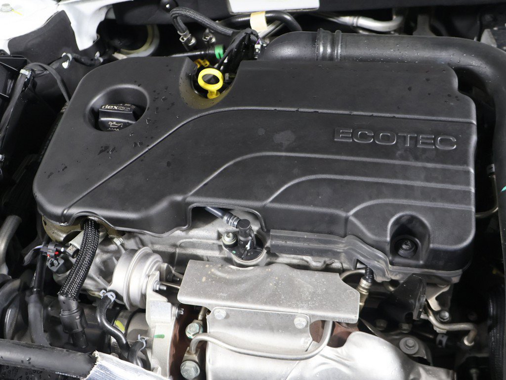 Used 2024 Chevrolet Malibu LT FWD image 16