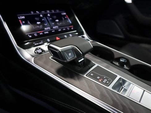 Certified 2025 Audi A6 3.0T Prestige w/ Prestige Package AWD/4WD image 18