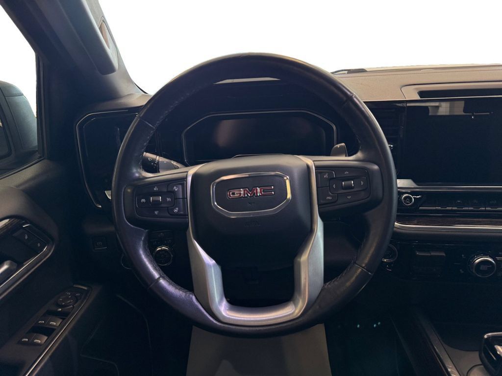Used 2023 GMC Sierra 1500 Elevation w/ X31 Off-Road Package AWD/4WD image 13