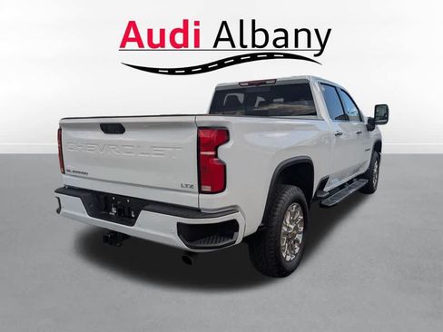 Used 2025 Chevrolet Silverado 2500 LTZ w/ Z71 Chrome Sport Edition AWD/4WD image 5
