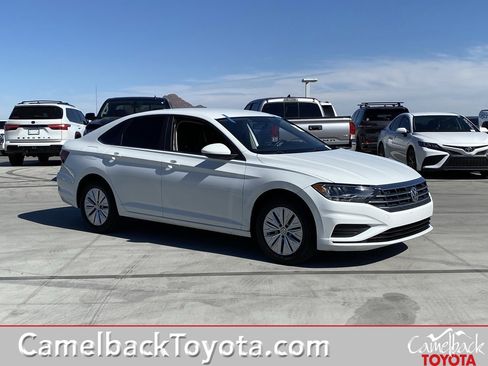 Used 2019 Volkswagen Jetta S w/ Driver Assistance Package image 1
