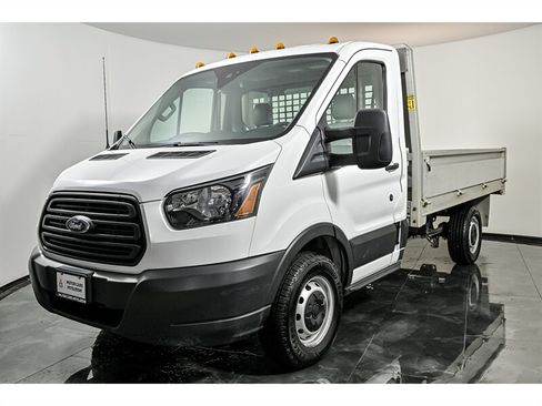 Used 2019 Ford Transit 250 138 RWD image 5
