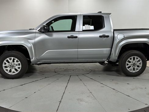 New 2026 Toyota Tacoma SR image 8
