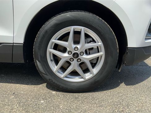 Used 2024 Ford Edge SEL AWD/4WD image 26
