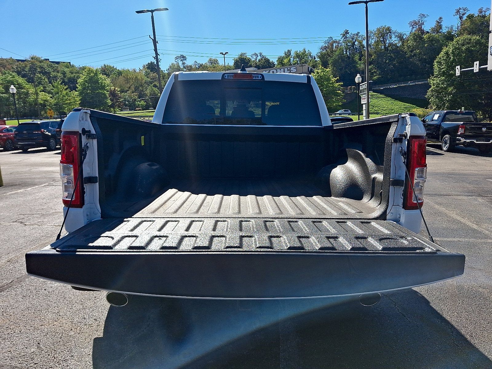 Certified 2023 RAM 1500 Big Horn AWD/4WD image 28