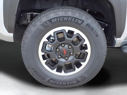 New 2025 Toyota 4Runner TRD Off-Road image 7