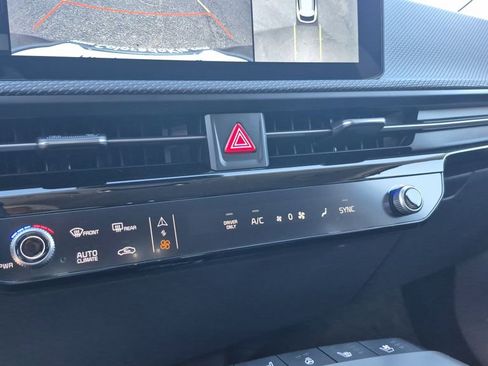 New 2025 Kia EV6 Wind image 22