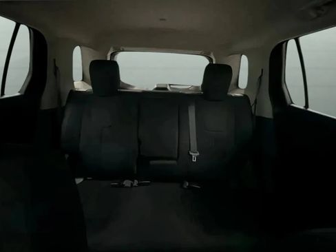 Used 2015 GMC Terrain SLE FWD image 18