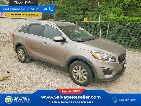 Used 2016 Kia Sorento AWD image 5