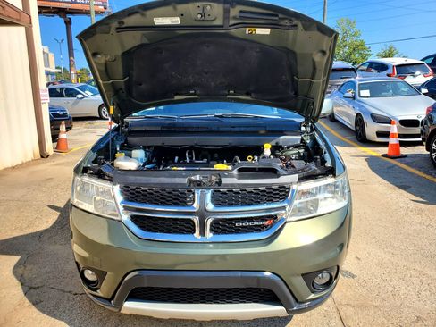 Used 2019 Dodge Journey SE w/ Premium Group FWD image 38