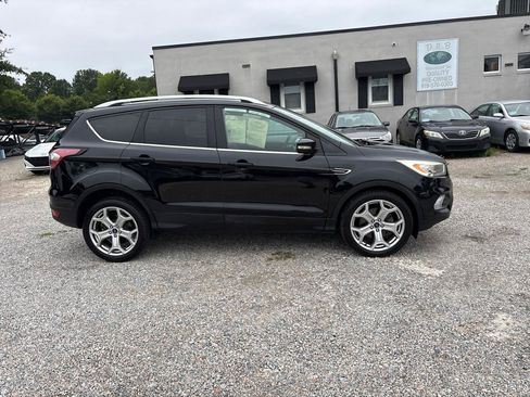 Used 2017 Ford Escape Titanium w/ Equipment Group 301A FWD image 7