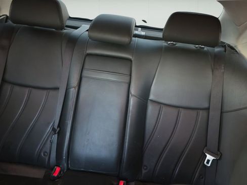 Used 2015 INFINITI Q70 3.7 w/ Deluxe Touring Package image 13