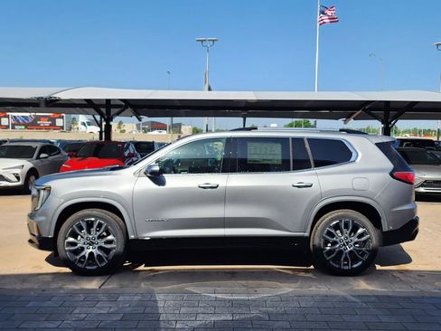 New 2026 GMC Acadia Denali Ultimate AWD/4WD image 7
