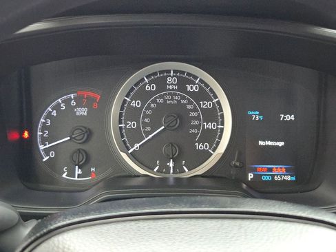 Used 2021 Toyota Corolla LE image 24