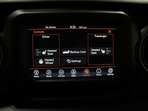 Used 2023 Jeep Gladiator Willys image 17