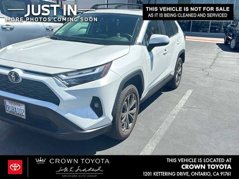 Used 2025 Toyota RAV4 XLE Premium w/ Weather Package AWD/4WD image 1