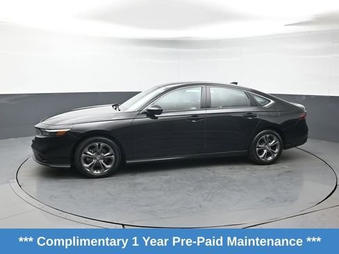 Used 2023 Honda Accord EX image 2