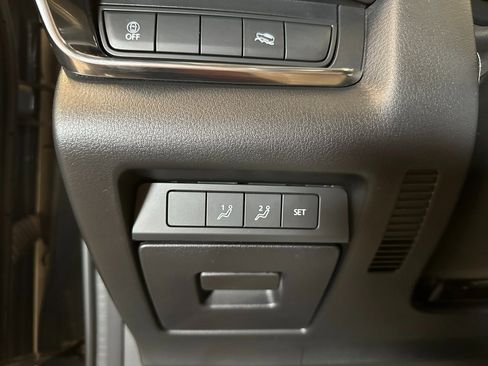 Used 2023 MAZDA CX-30 AWD 2.5 S w/ Preferred Package image 18