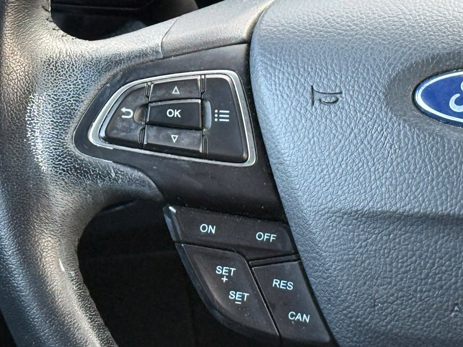 Used 2020 Ford EcoSport SE FWD image 28