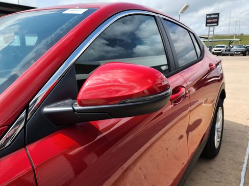 New 2026 Buick Envista Preferred image 12