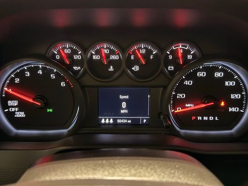 Used 2024 Chevrolet Silverado 1500 Custom image 18