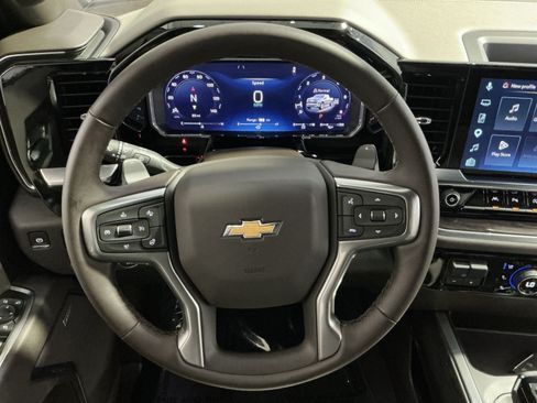 Used 2026 Chevrolet Silverado 1500 LTZ w/ Z71 Off-Road Package AWD/4WD image 17