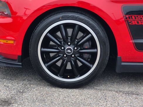 Used 2012 Ford Mustang Boss 302 RWD image 14