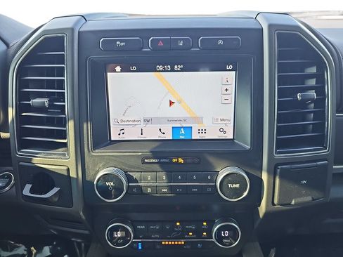 Used 2019 Ford Expedition XLT w/ Equipment Group 202A RWD image 22