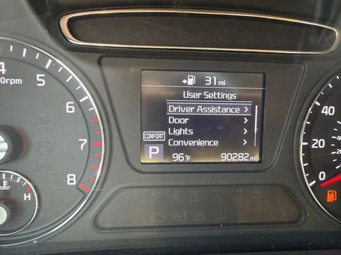 Used 2019 Kia Sorento FWD V6 image 18
