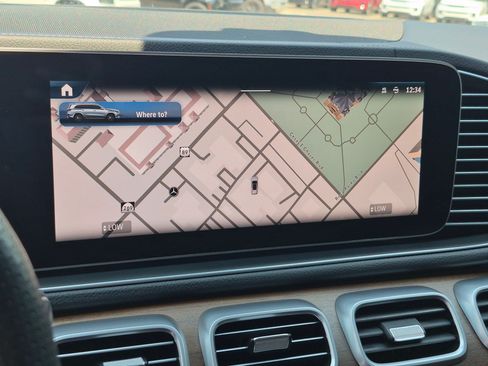 Used 2024 Mercedes-Benz GLS 580 4MATIC image 22