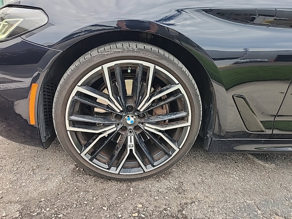Used 2021 BMW 540i w/ M Sport Package RWD image 7