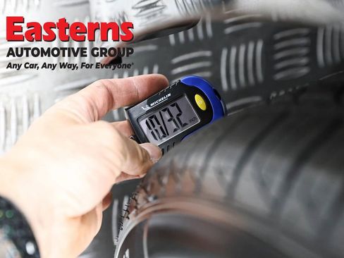 Used 2024 Volkswagen Jetta SE FWD image 25