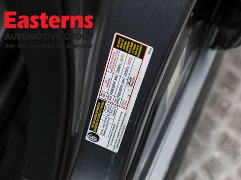 Used 2022 Nissan Leaf S image 33