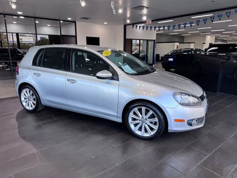 Used 2012 Volkswagen Golf TDI image 6