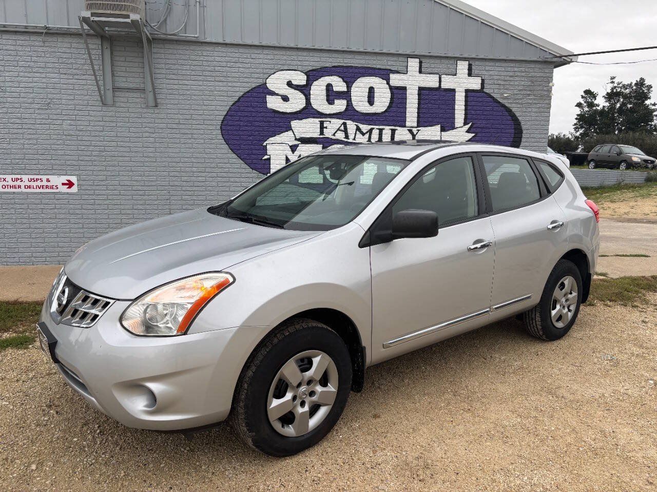 Used 2012 Nissan Rogue S AWD/4WD image 1