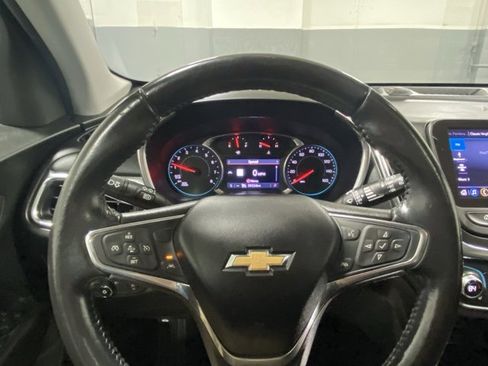 Used 2020 Chevrolet Equinox LT image 15