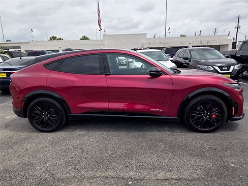 Certified 2025 Ford Mustang Mach-E Premium w/ Sport Appearance Package AWD/4WD image 4