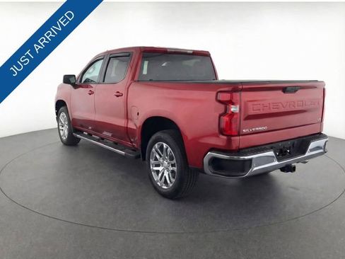 Used 2021 Chevrolet Silverado 1500 LT w/ Bed Protection Package image 7