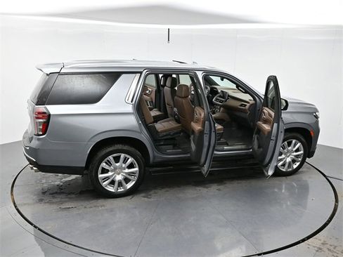 Used 2023 Chevrolet Tahoe High Country image 48