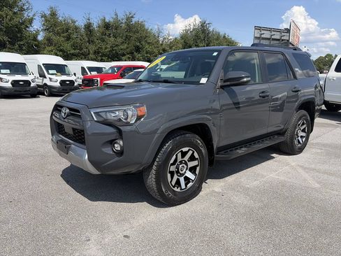 Used 2024 Toyota 4Runner TRD Off-Road Premium w/ Moonroof Package AWD/4WD image 2