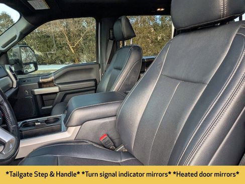 Used 2022 Ford F250 Lariat w/ Black Appearance Package image 24