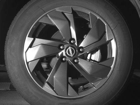 Used 2025 Nissan Rogue SV image 13